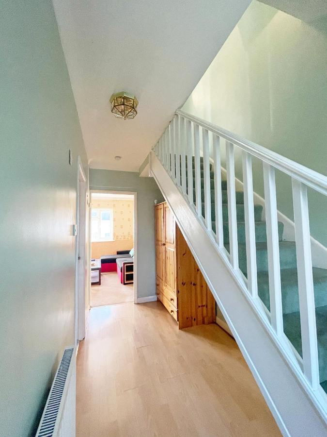Апартаменти 3 Bed Duplex Flat, Free Wifi & Netflix, Ideal For Contractors Грейвсенд Екстер'єр фото